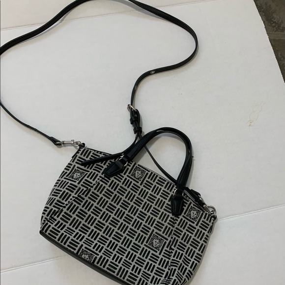 Anne Klein purse - Picture 3 of 6